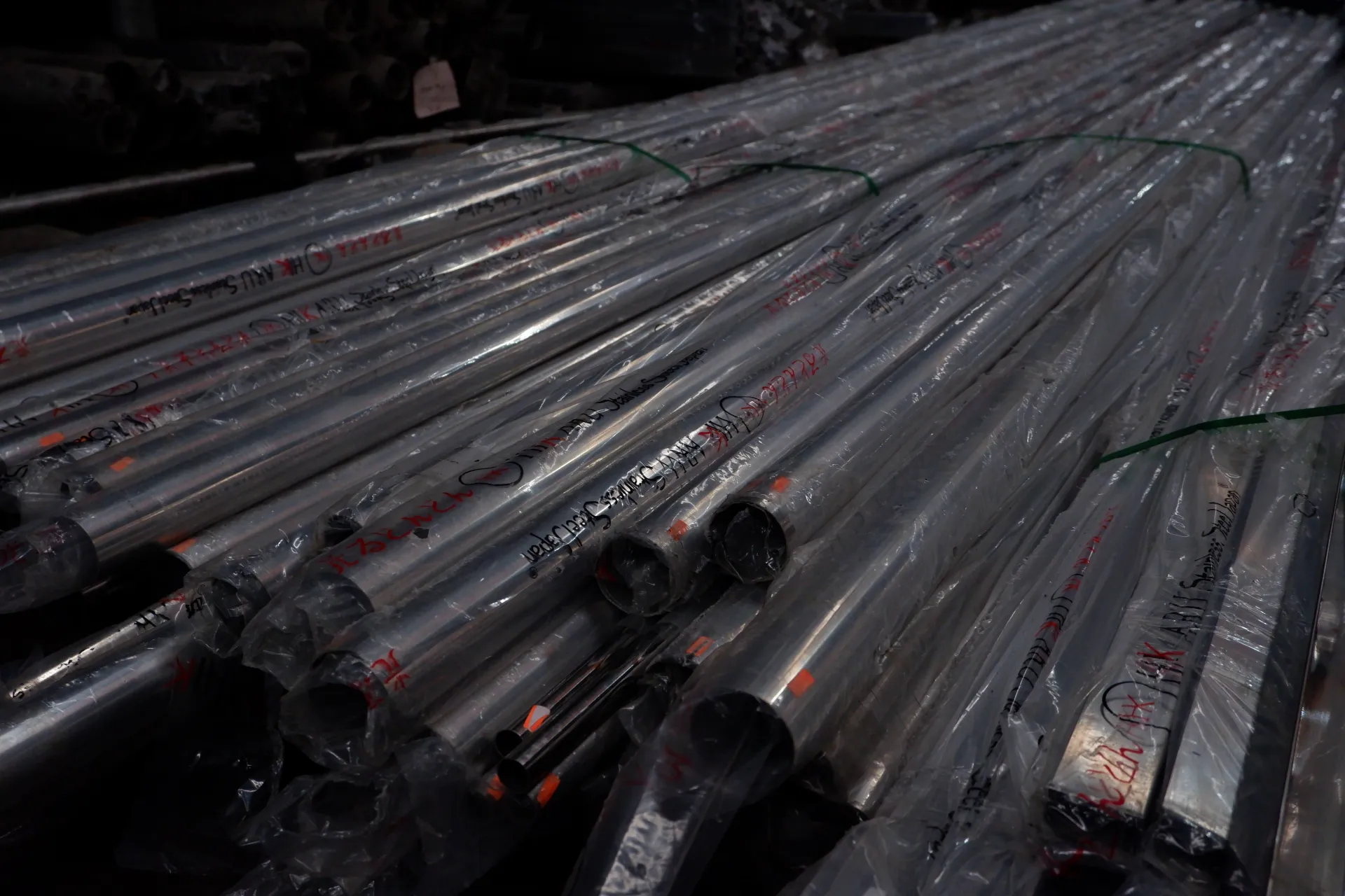 HIKARU Stainless Steel